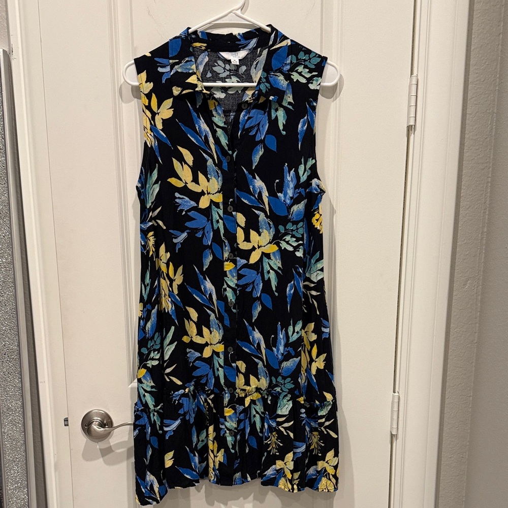 Time & Tru, Size M, Floral Sleeveless Dress